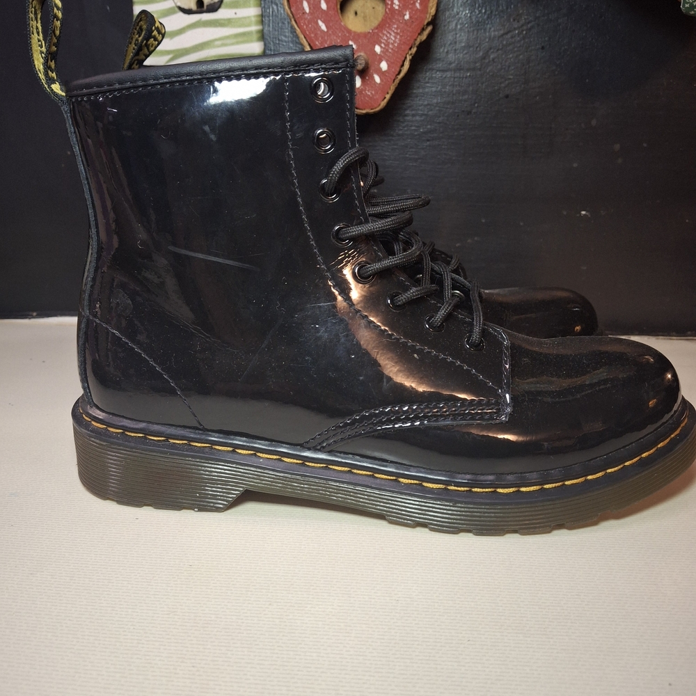 Dr.‎ Martens Shiny Black WoMen's Boots